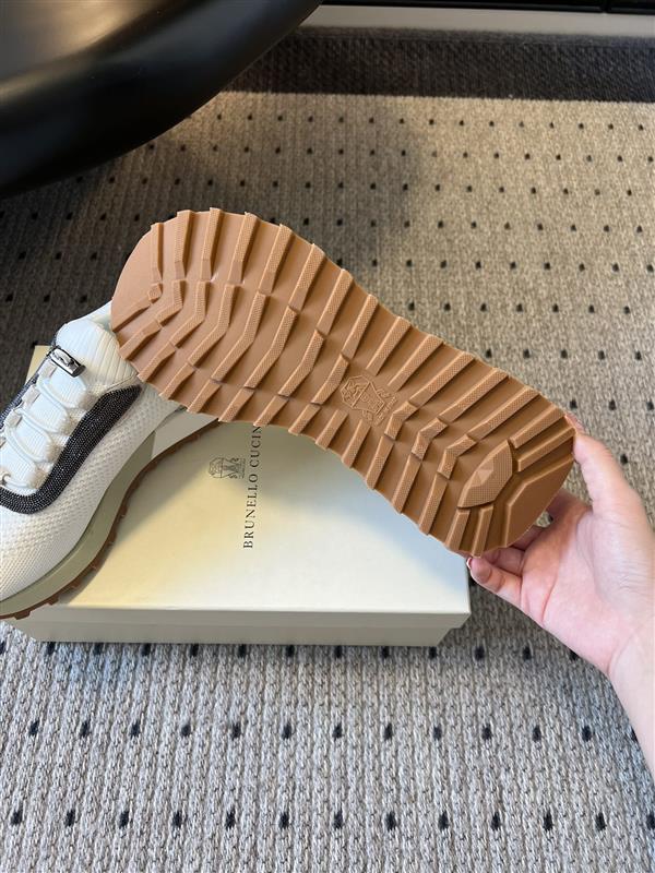 20251128161341705 290